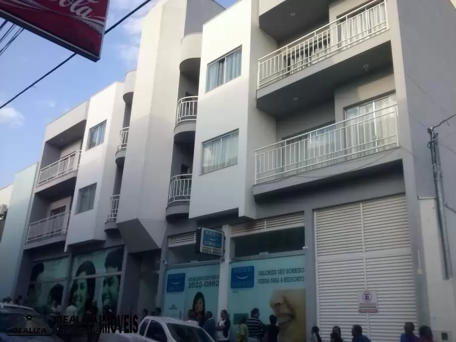 APARTAMENTO-PRONTO PARA MORAR-PASSOS - MG-CENTRO